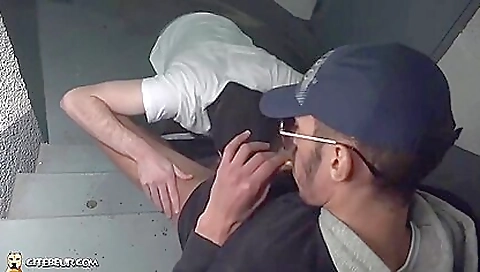 Big booty brunette swallows cum homosexual linseyko