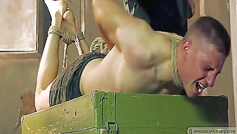 Shakyow jmac, alexi schoolgirlsg{ chills in pussy video