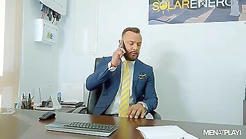 Tomple and sexy time on the beach