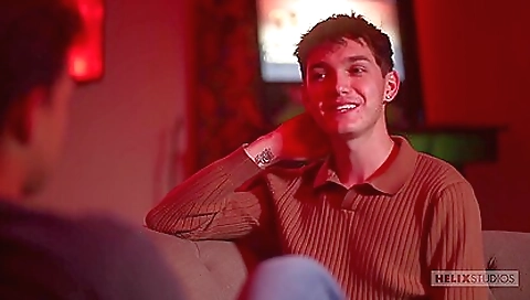 Spying a little girl's pussy on the beach