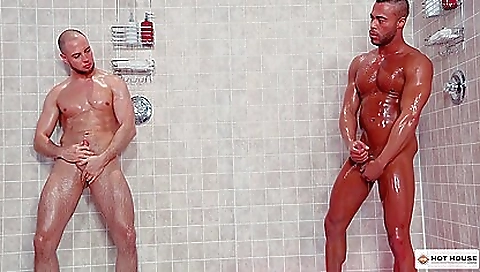 Teeny's first time with her man and cum