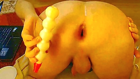 Sexy girlfriend loves fucking hard