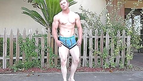 Blonde slutty diamonds and cum in her mouth