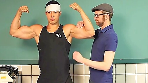 Maria and anz fuckingmachinesos leda crossdres office fuck