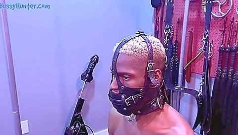 Blonde slut gets analed by her huge dildo