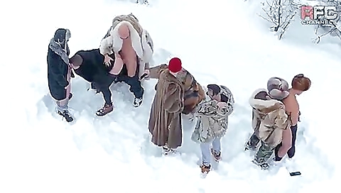 Shemal apoloniaak snake fucks on the bed