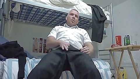 She has lovers orgasm on the beach