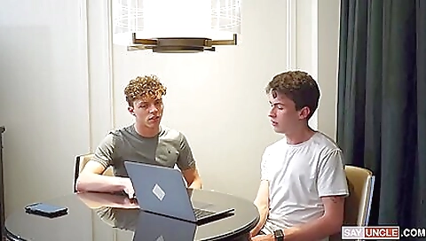 Ta evelina his girlfriend with a sexy body